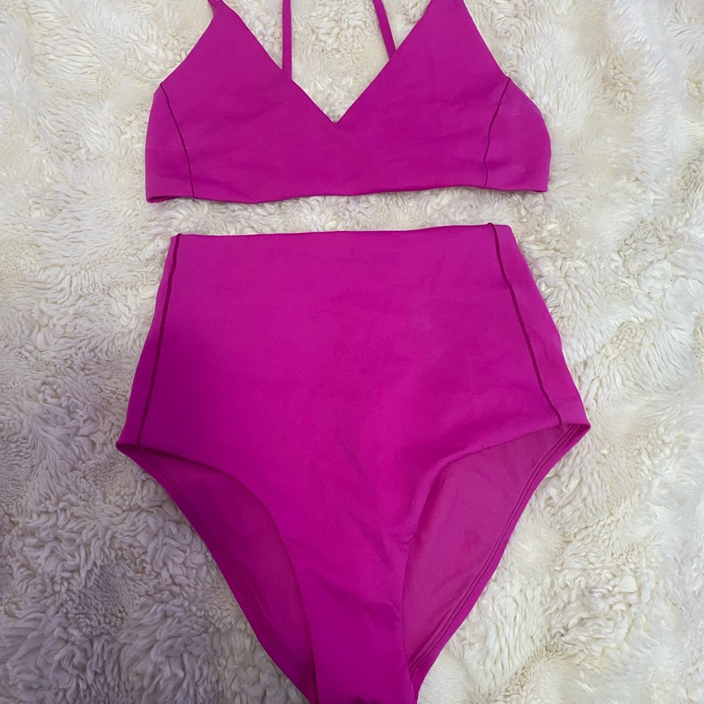 Left on Friday Vibrant Pink Bikini Set